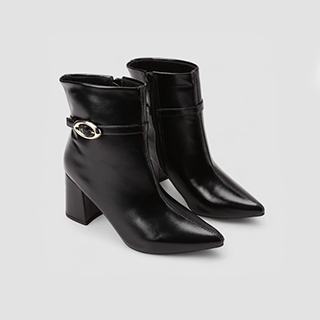 Botas